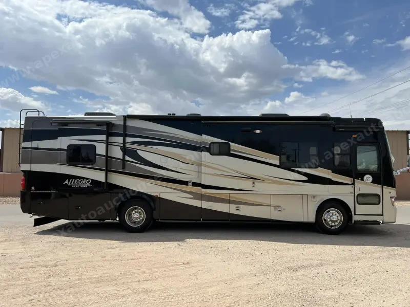 2011 Tiffin Allegro Red 36QSA photo 25