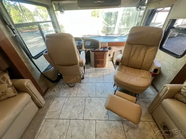 2011 Tiffin Allegro Red 36QSA photo 32