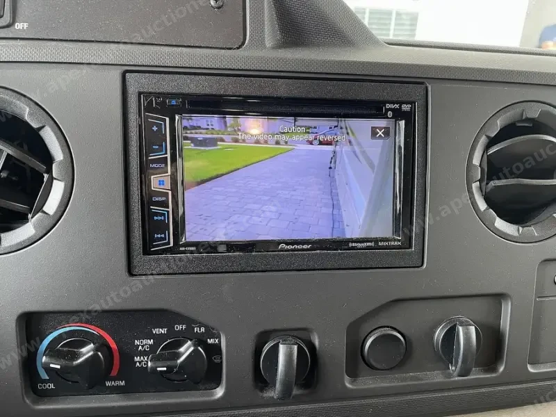 2017 Winnebago Minnie Winnie 22R photo 29
