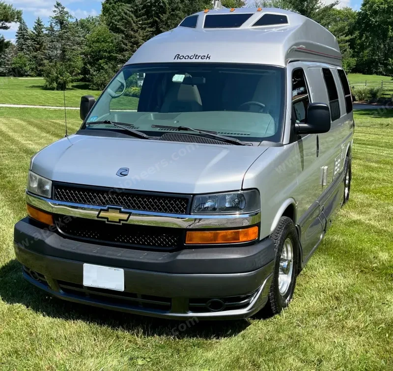 2009 Roadtrek 190 Popular photo 7
