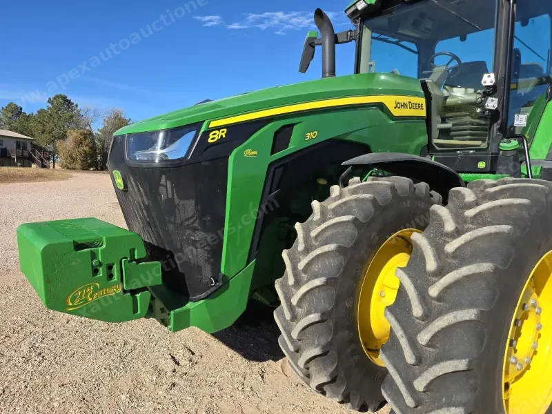 2020 John Deere 8R 310 photo 9