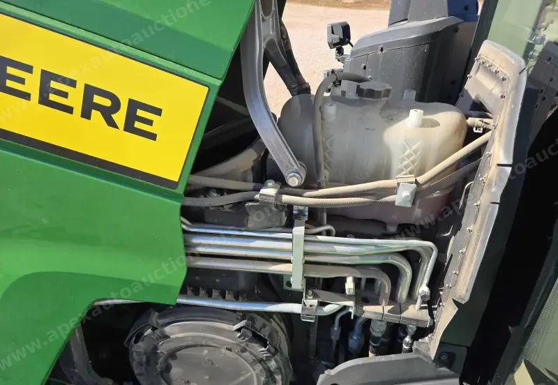 2020 John Deere 8R 310 photo 60