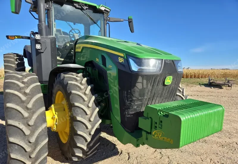 2020 John Deere 8R 310 photo 10