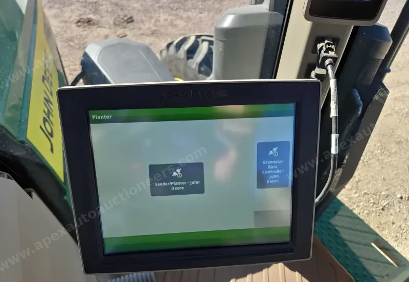 2020 John Deere 8R 310 photo 41