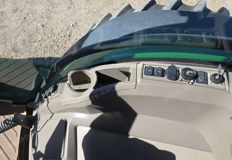 2020 John Deere 8R 310 photo 49