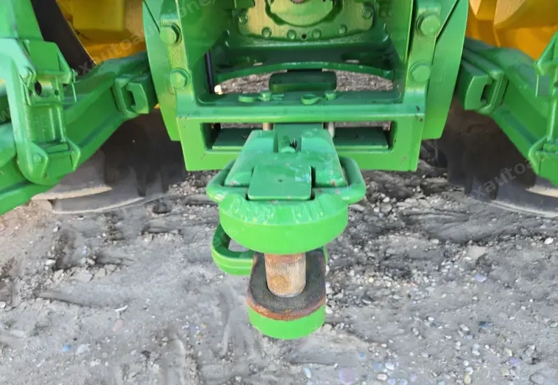 2020 John Deere 8R 310 photo 19