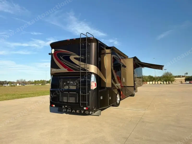 2016 Tiffin Phaeton 36 QHS photo 58