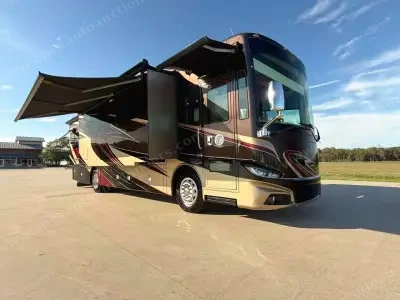2016 Tiffin Phaeton 36 QHS