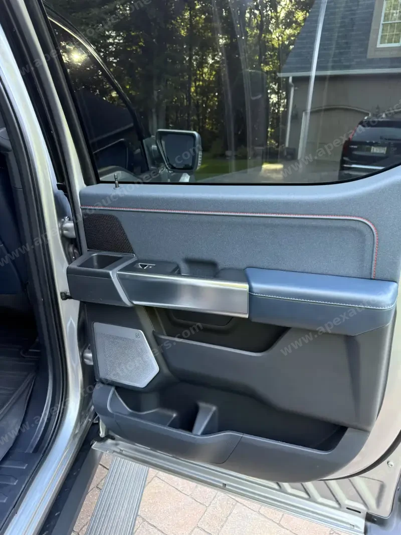 2021 Ford F150 SuperCrew Cab Raptor photo 12