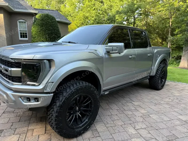2021 Ford F150 SuperCrew Cab Raptor photo 21