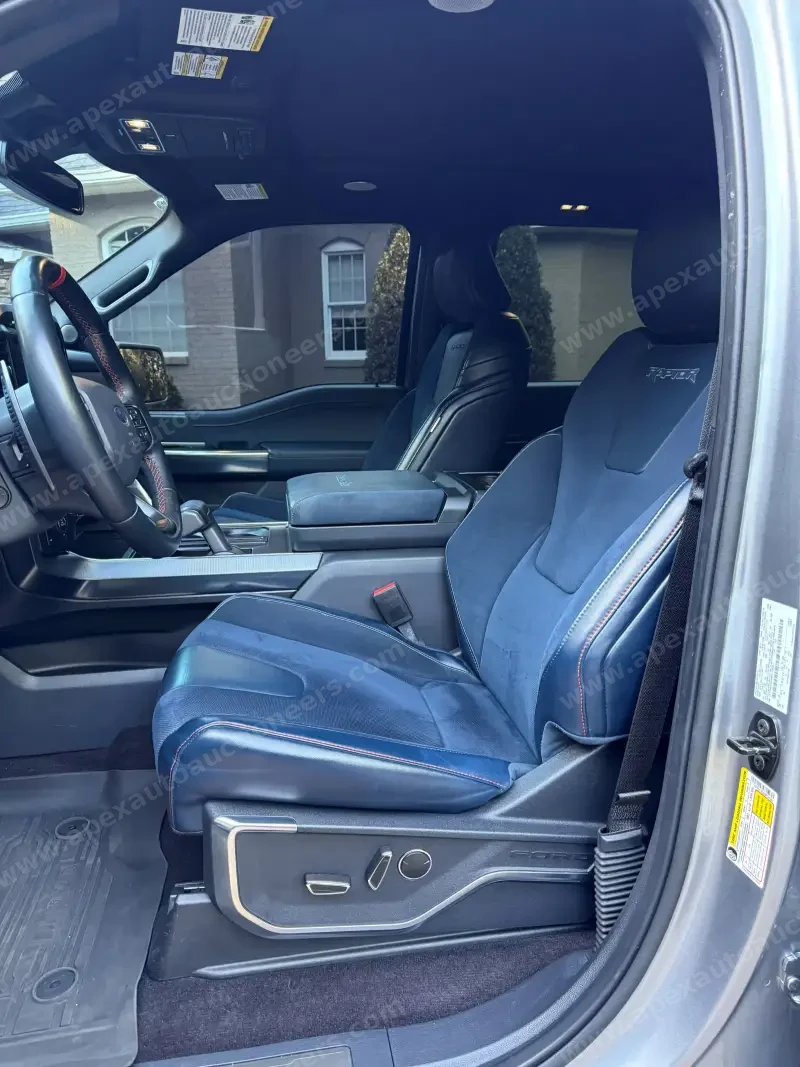 2021 Ford F150 SuperCrew Cab Raptor photo 8