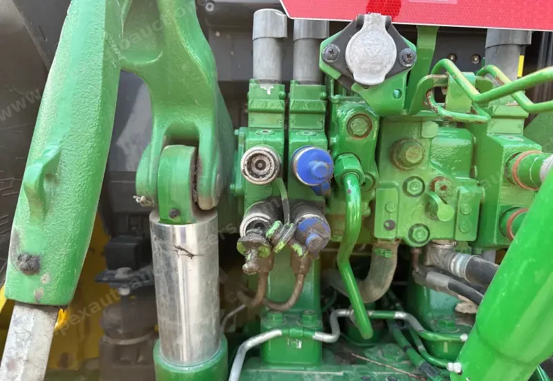 2020 John Deere 6155M photo 30
