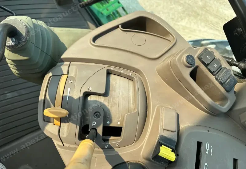 2020 John Deere 6155M photo 50