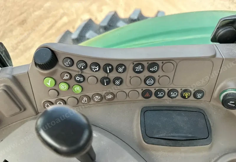 2020 John Deere 6155M photo 53